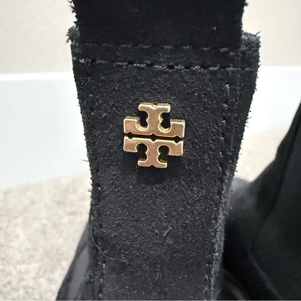 Tory Burch Chelsea black suede boots size 6.5 M like new condition!